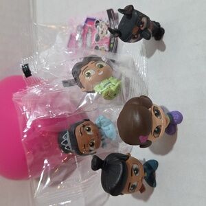 Misc doorables 5 Characters